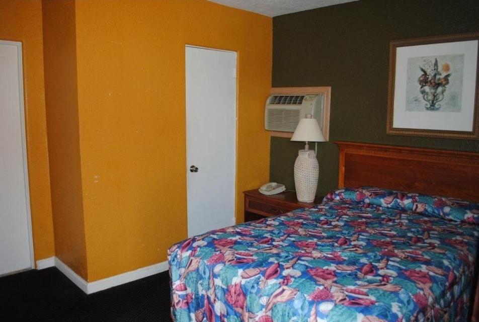 Atlantic Economy Inn Daytona Beach Pokoj fotografie